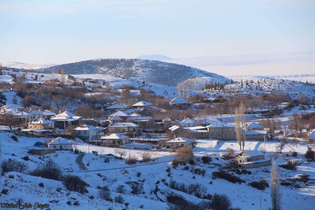Konya’nın karla kaplı ilçesinde özlenen manzara 17